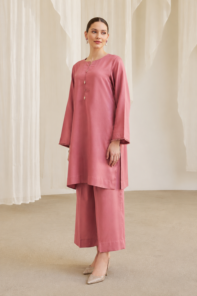 Alevique Rose Haze - Solid Suit